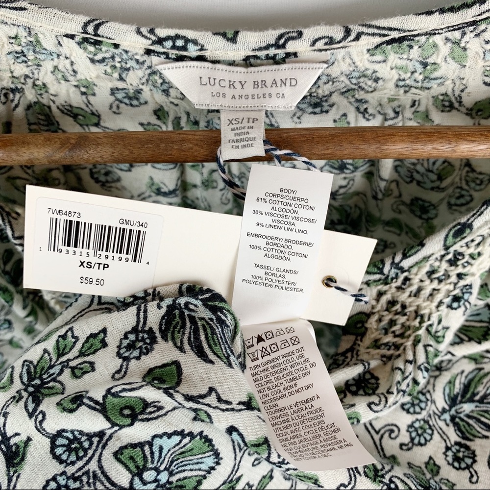 Lucky Brand NWT Border Print Smocked Top Green - Picture 4 of 8